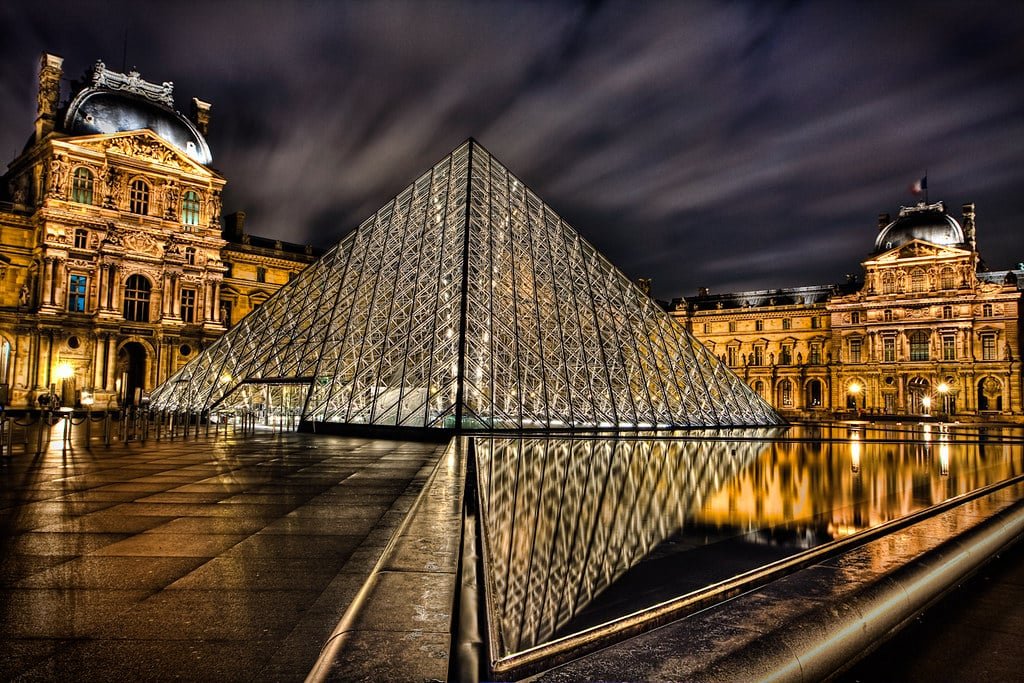 Le Louvre Paris